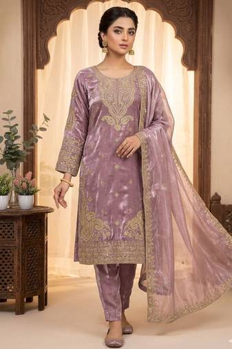 Lavender silk blend embroidered kurta set
