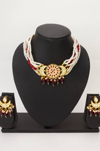 white pearl choker set