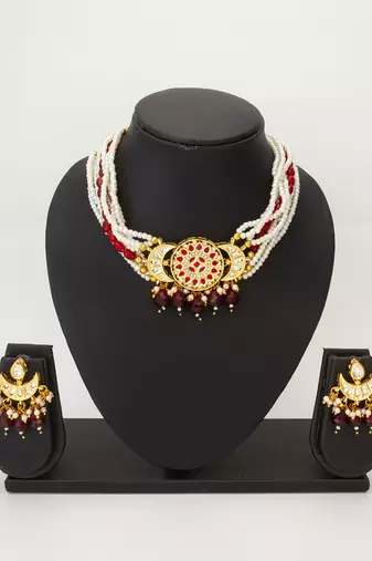 white pearl choker set