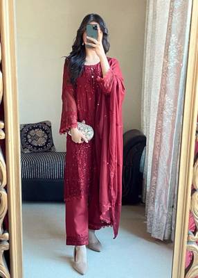 Maroon faux georgette embroidered kurta set 2