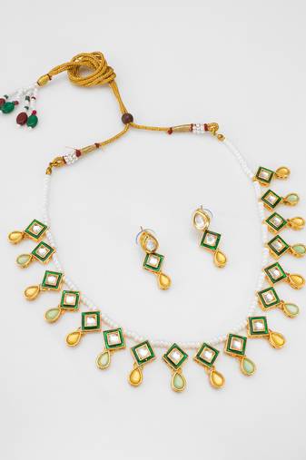 pearl green kundan necklace
