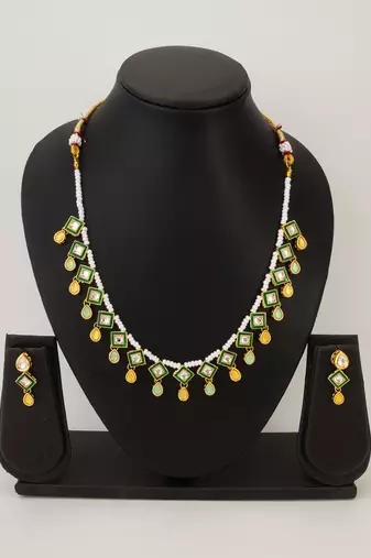 pearl green kundan necklace