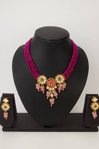 magenta bead choker set