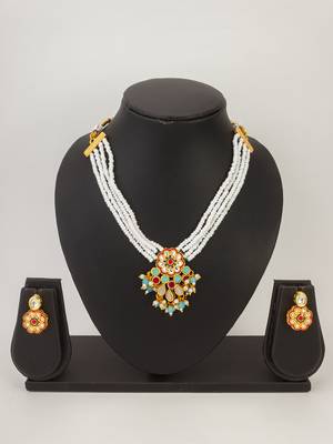 floral kundan pearl necklace set 1
