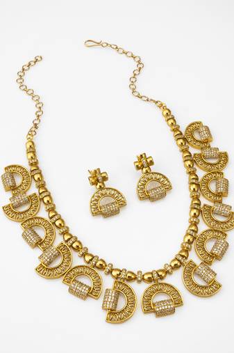 gold plated half moon necklace set
