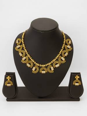 gold plated half moon necklace set 4