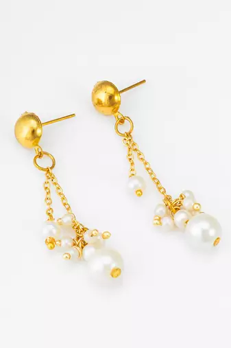 layered white pearl necklace set