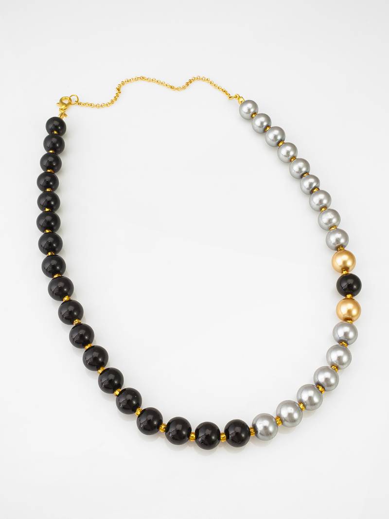 black grey pearl necklace