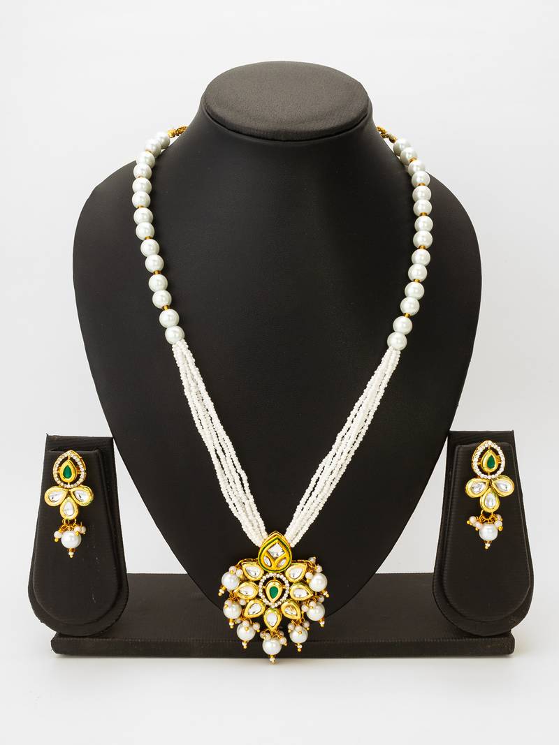 kundan floral pearl necklace set