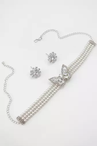 pearl butterfly choker set