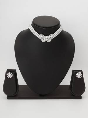 pearl butterfly choker set 1