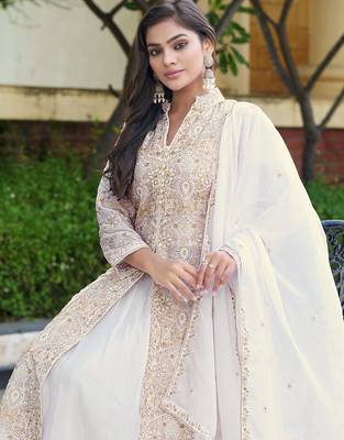 Off White Chinon Stitched Top With lehenga and Dupatta Full Sleeve Embroidered Lehenga Set 4