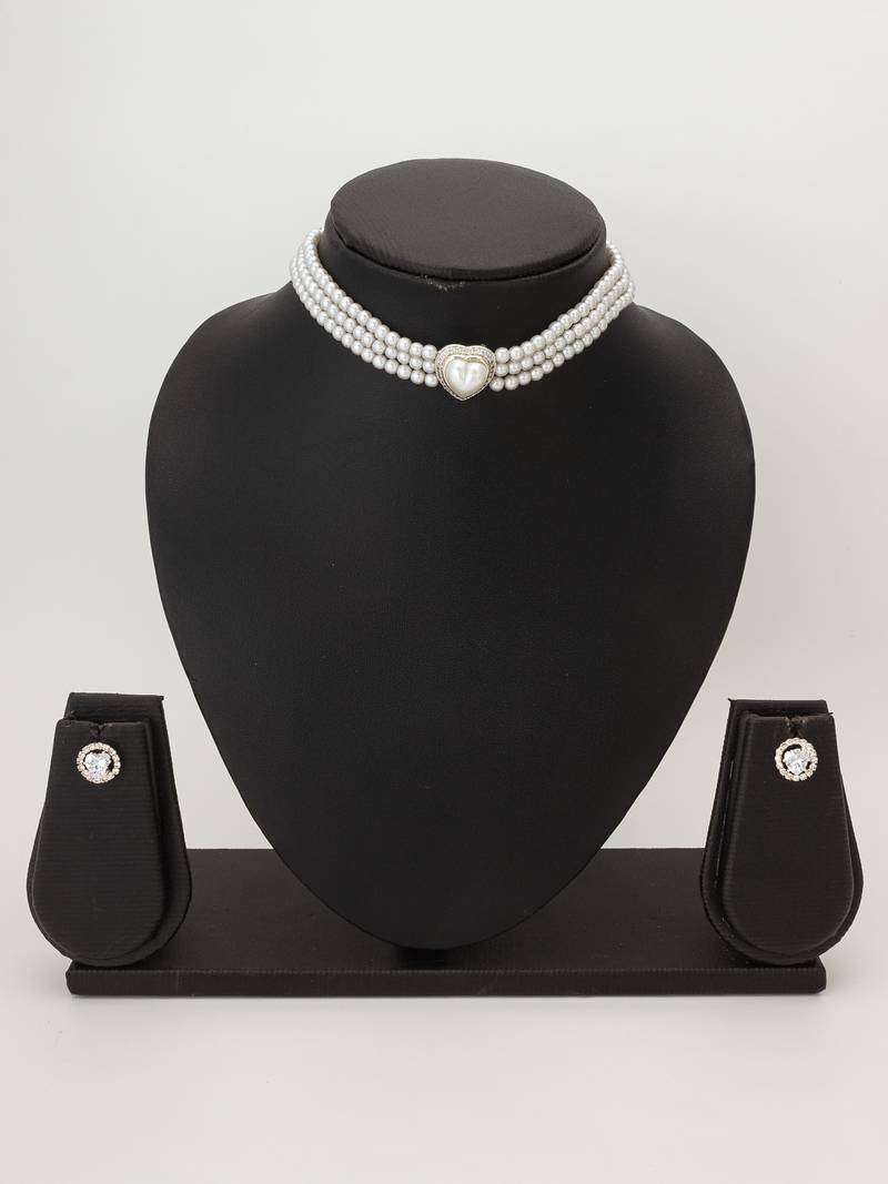 pearl heart choker set