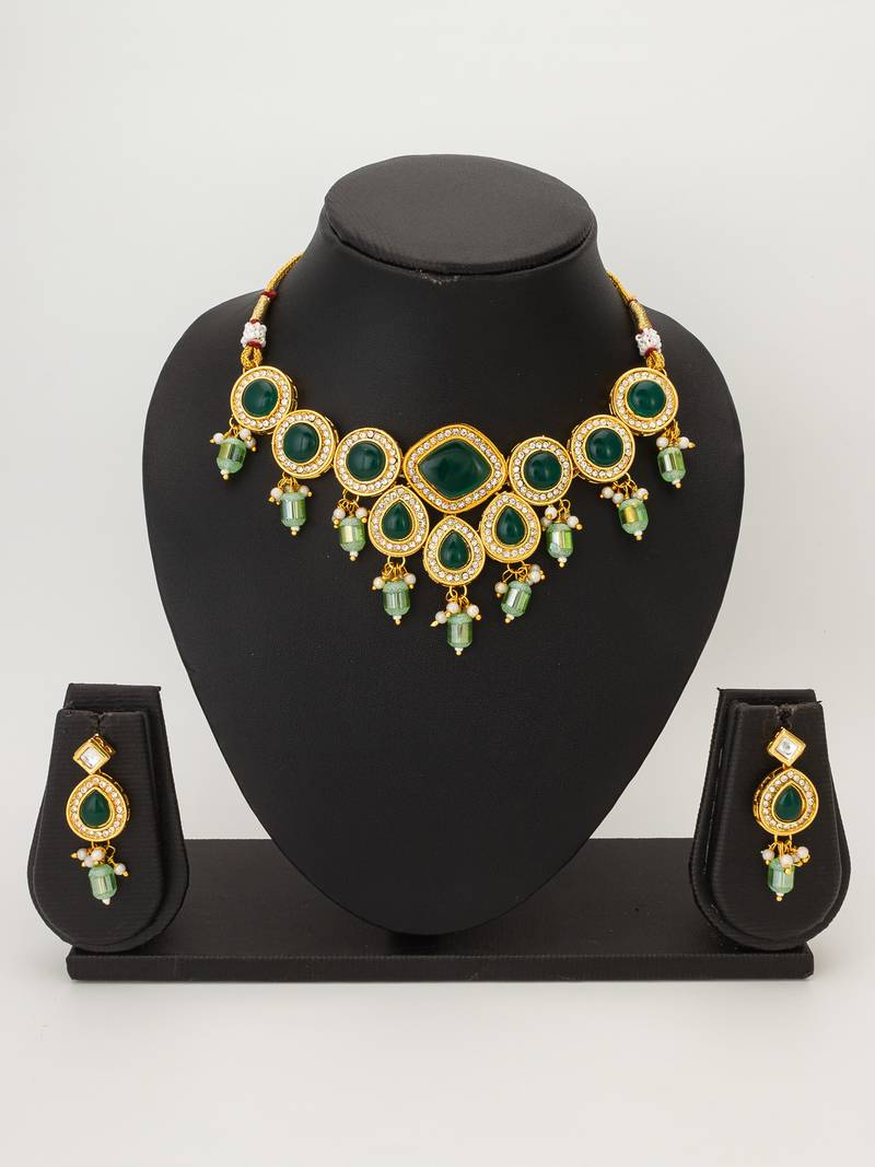 kundan green onyx necklace set