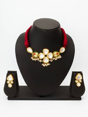 elegant kundan choker set 4