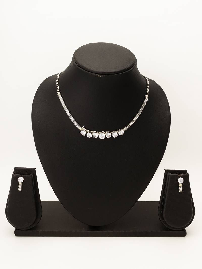 elegant ad necklace set