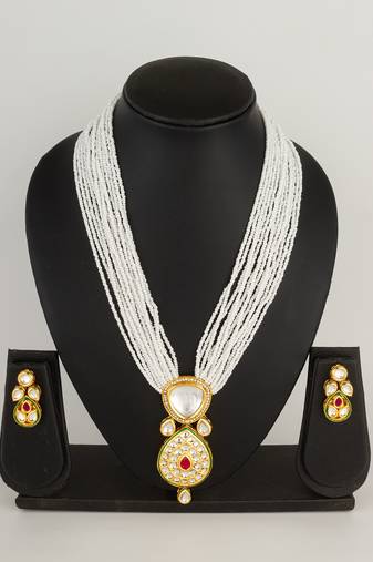 pearl kundan pendant necklace set