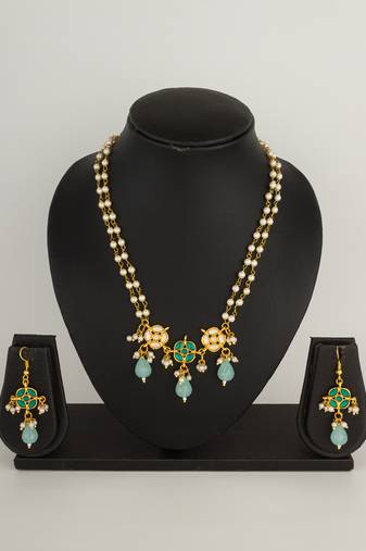 green stone pearl necklace set