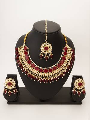 red kundan choker set 1