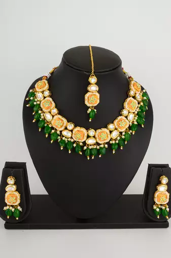 meenakari kundan choker set