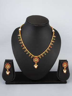 kundan floral charm necklace set 1