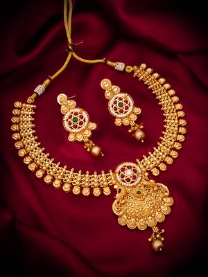antique pendant necklace set 5