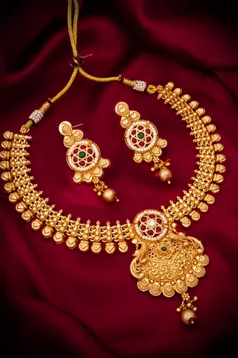 antique pendant necklace set