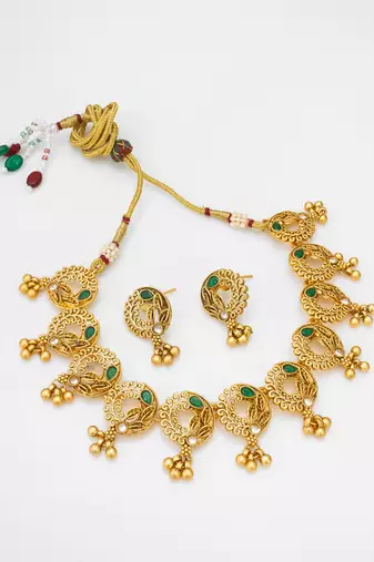 designer leaf motif necklace set