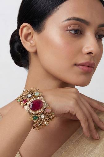 Multicolor stones cage work cuff bracelet