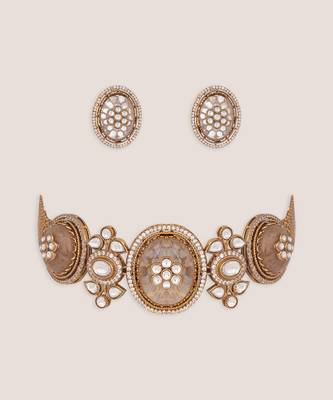 Gold finish kundan choker set 2