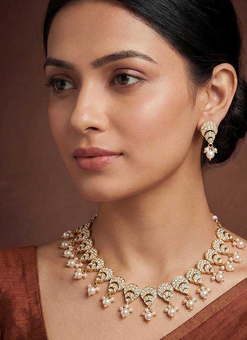 Gold plated white finish jadau necklace set