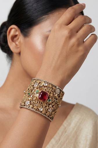 Red stone kundan cuff bracelet
