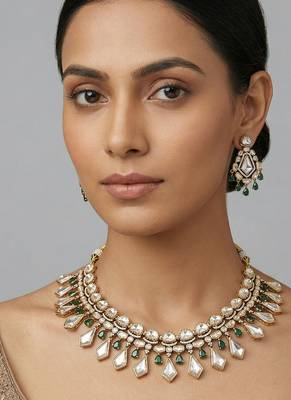 Green stones moissanite necklace set 1