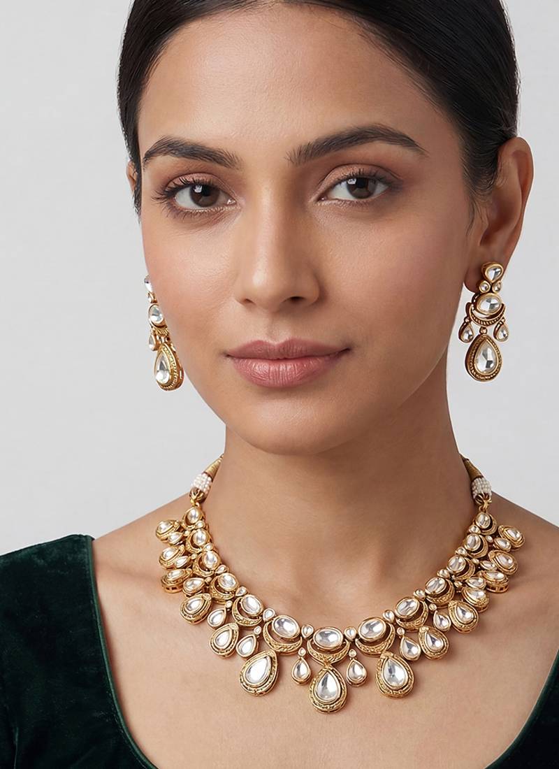 Gold plated moissanite necklace set