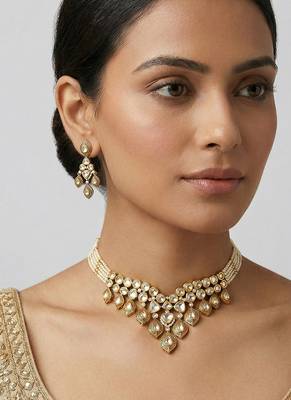 Gold finish moissanite choker set 1