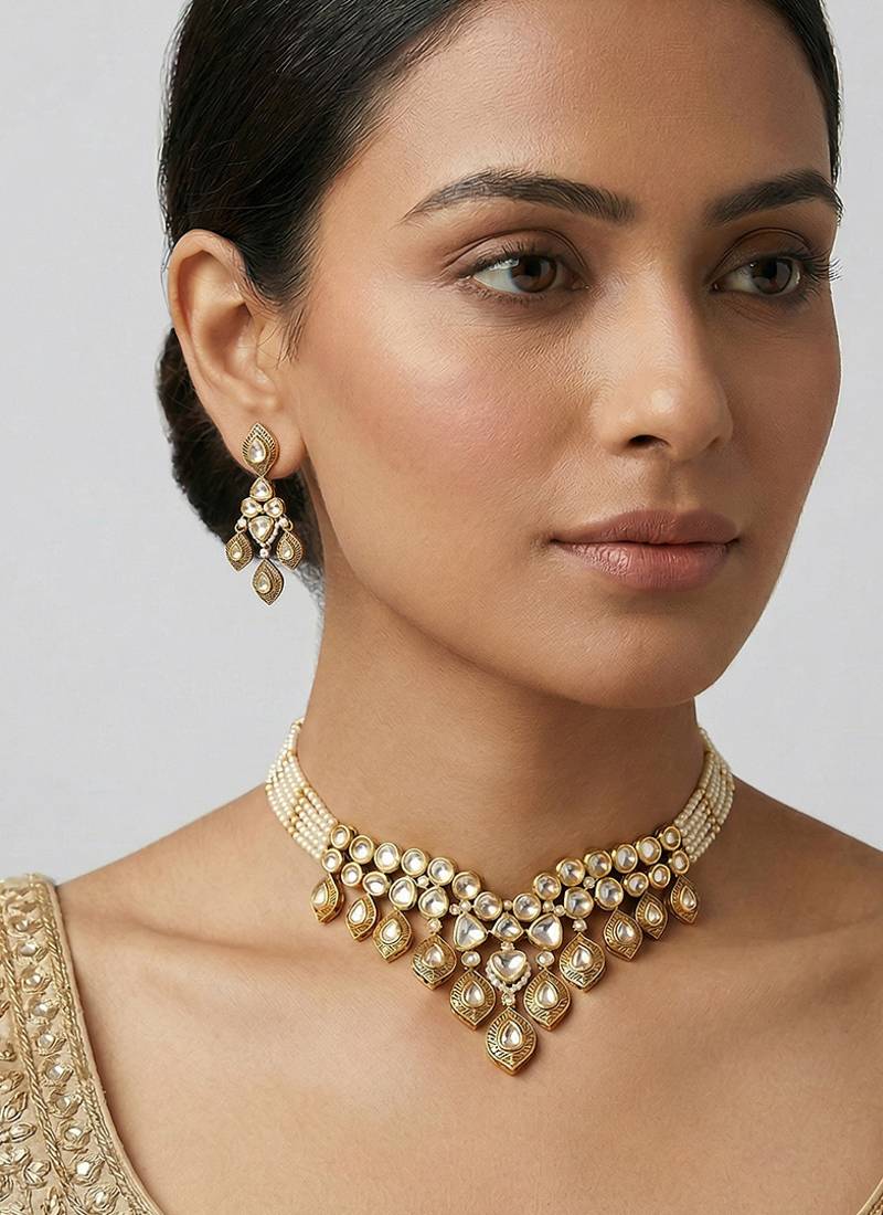 Gold finish moissanite choker set