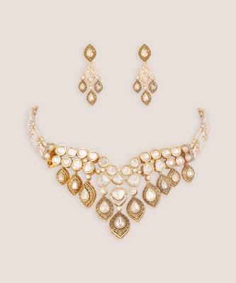 Gold finish moissanite choker set 2