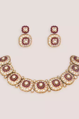 Gold finish pink stones kundan choker set
