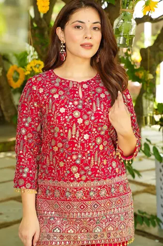 red crepe silk blend sequins beads kurta set
