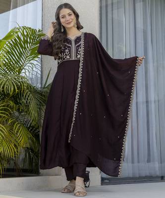brown vichitra silk blend sequins embroidered kurta set with dupatta 2