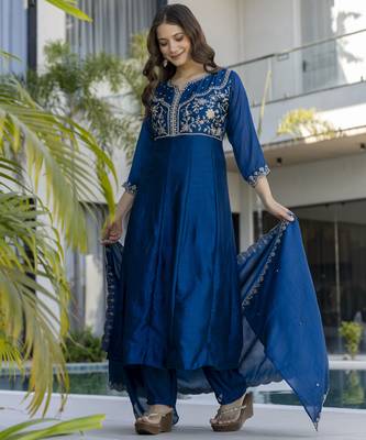 Teal blue vichitra silk blend sequins embroidered kurta set with dupatta 4