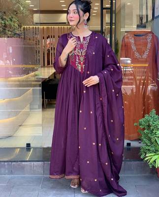 purple chanderi silk blend sequins embroidered kurta set with dupatta 1
