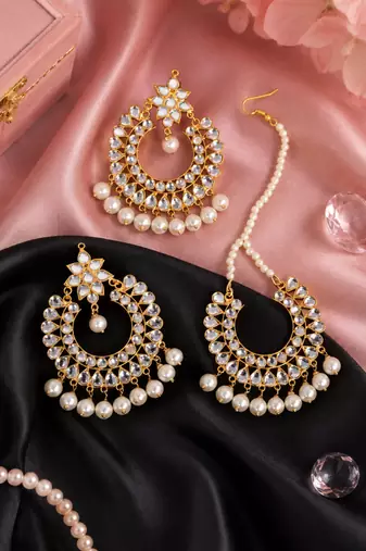Off-White Pearled Kundan Embellished Dangler Earrings cum Tikka 