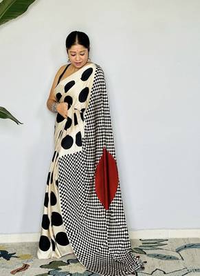 Off-White japan satin saree with digital print blouse 2