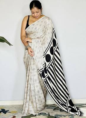 Off-White japan satin saree with digital print blouse 1