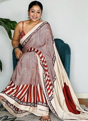 Multicolor japan satin saree with digital print blouse 2