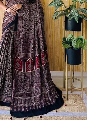 Black japan satin saree with digital print blouse 2