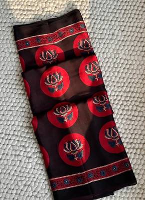 Black japan satin saree with digital print blouse 3