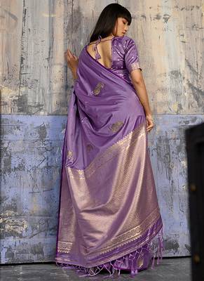 lavender satin weaving silk blend saree 2