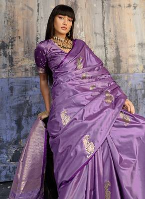 lavender satin weaving silk blend saree 3